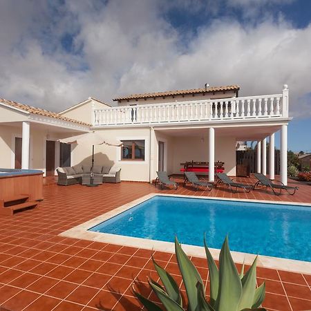 The Fit Retreat Lajares Exterior foto