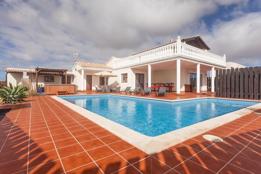 The Fit Retreat Lajares Exterior foto